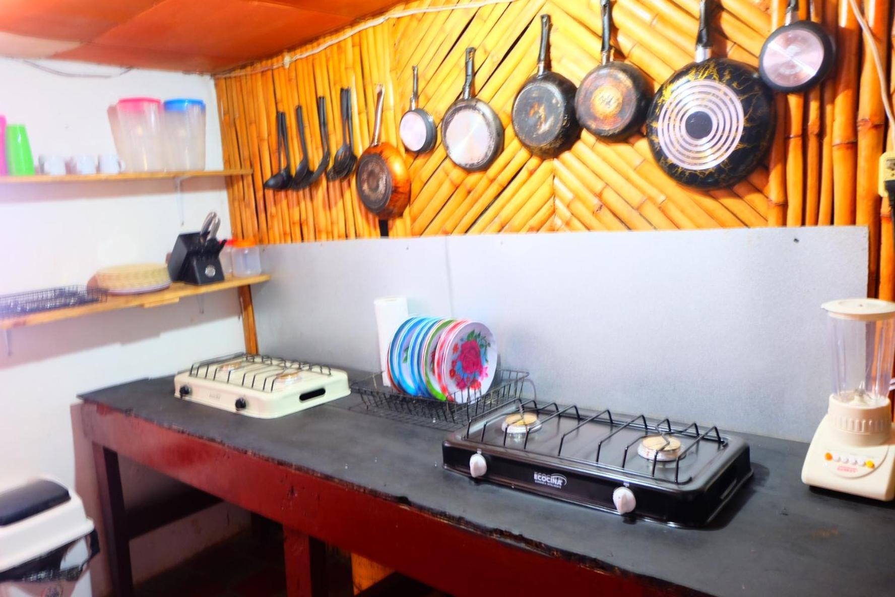 Deakachimba Hostel Granada  Kültér fotó