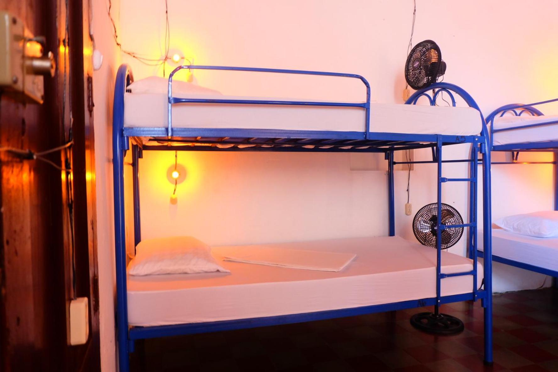 Deakachimba Hostel Granada  Kültér fotó