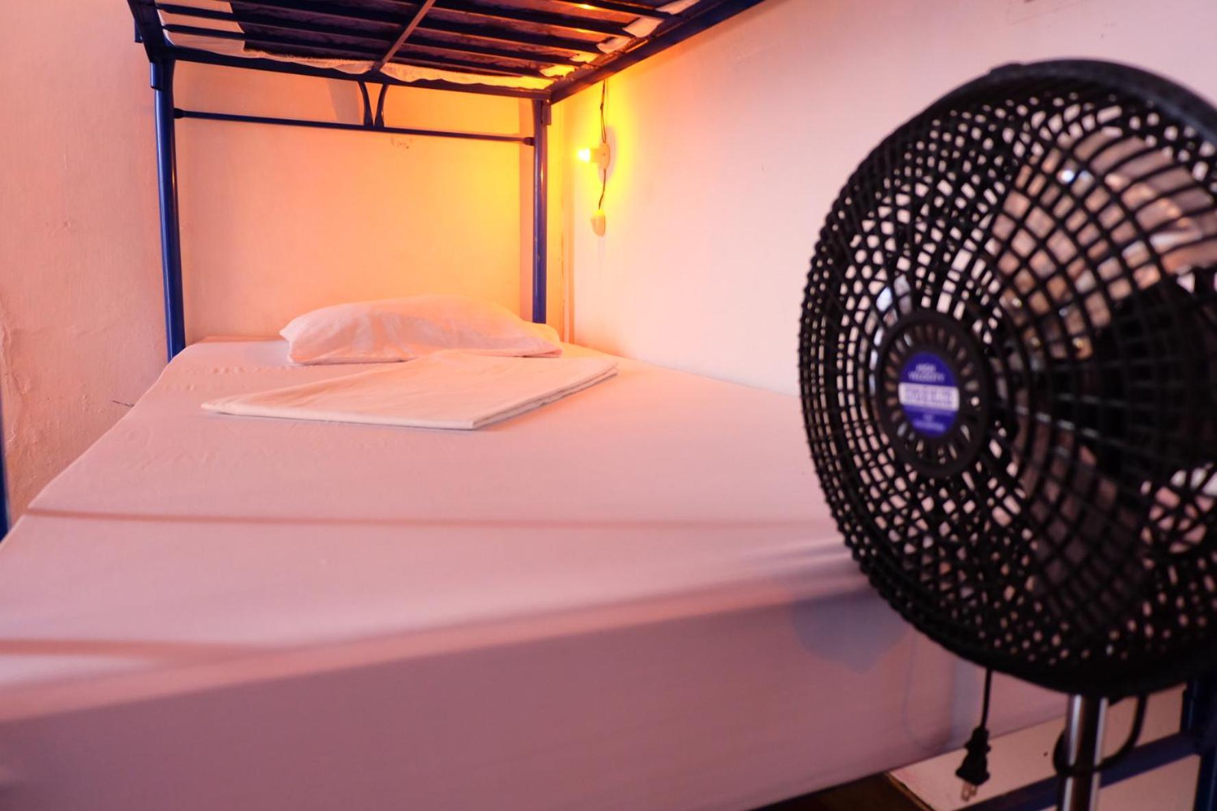 Deakachimba Hostel Granada  Kültér fotó