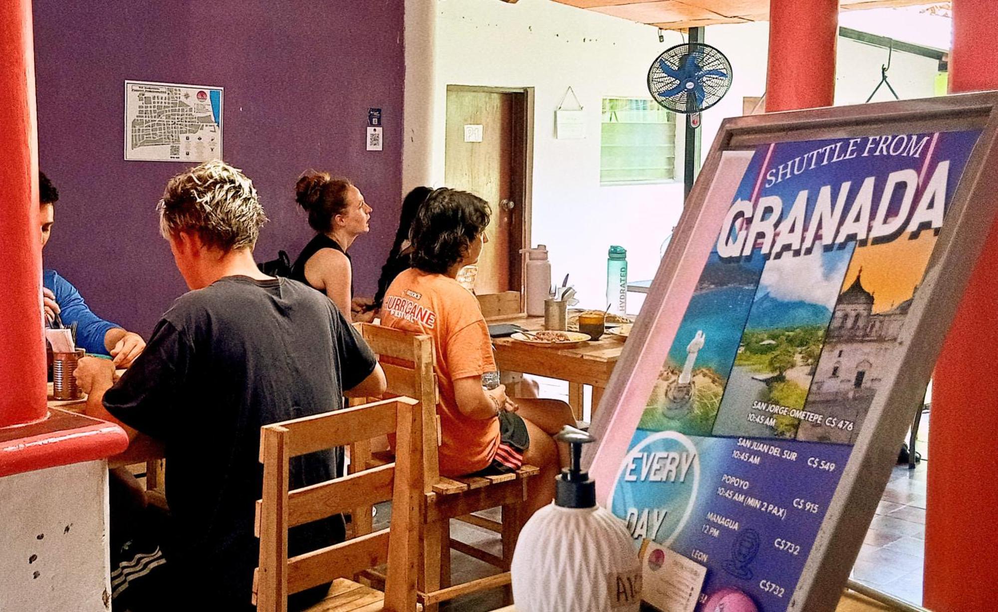 Deakachimba Hostel Granada  Kültér fotó